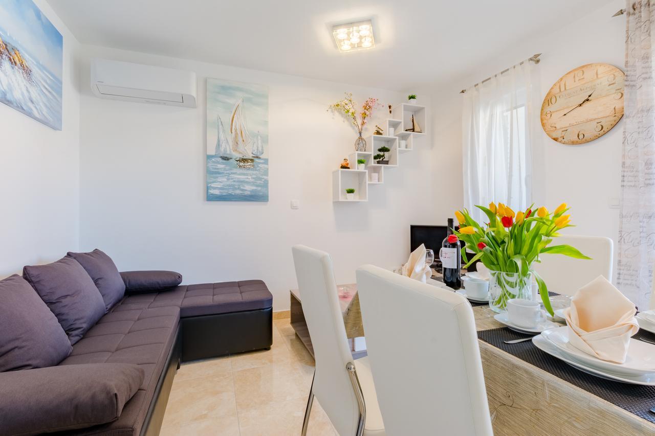 Apartments The Brothers Supetar Εξωτερικό φωτογραφία