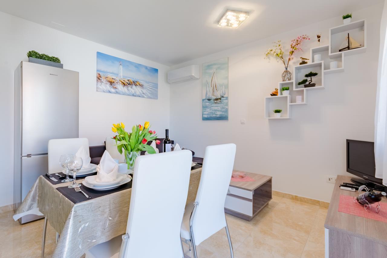 Apartments The Brothers Supetar Εξωτερικό φωτογραφία